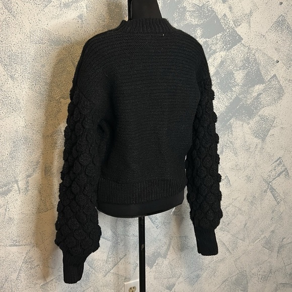 Harper Heritage Black Cable Knit Long Sleeve Sweater size S - Picture 3 of 6